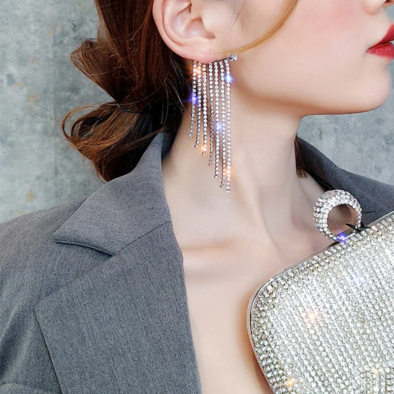 11252396028_761001000