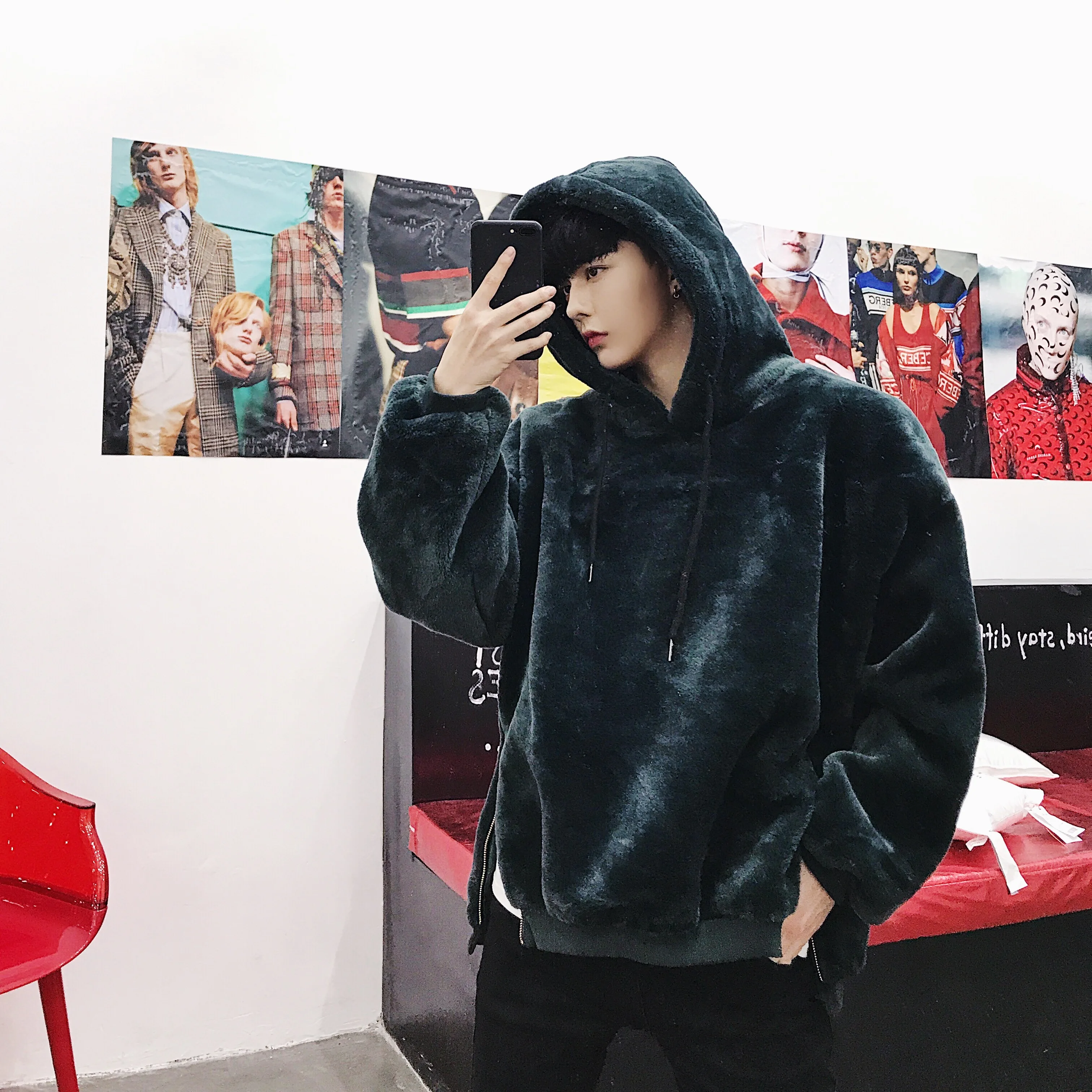 Blackish green Зимние новые толстовки мужские модные однотонные плотные теплые пуловеры с капюшоном мужская уличная хип-хоп свободная плюшевая толстовка мужская одежда - Цвет: Blackish green