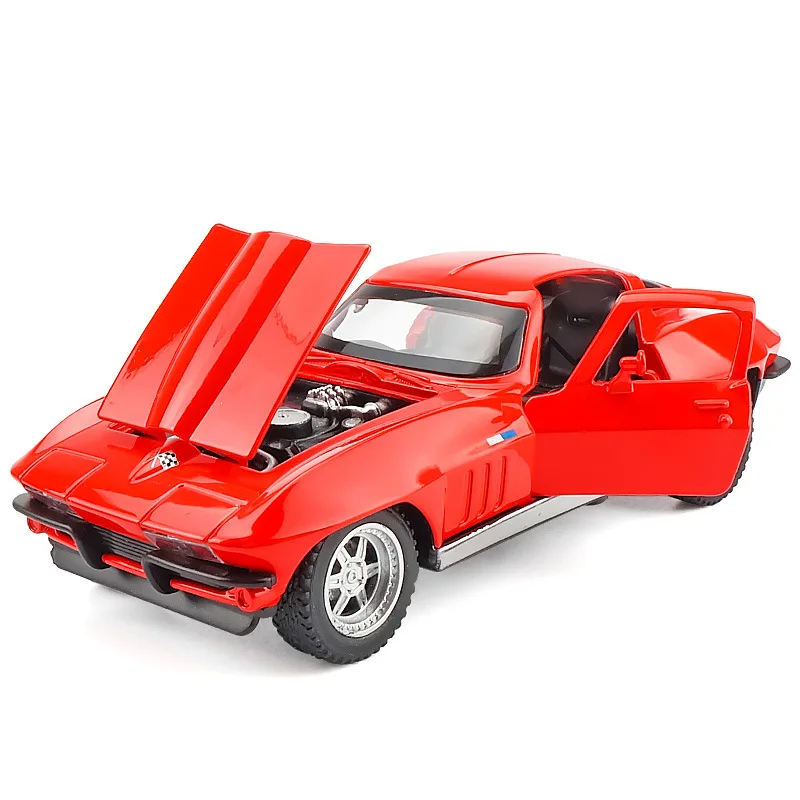 1:32 Corvette мускул модель сплава автомобиля, моделирование литья под давлением звук и свет обратно к спортивному автомобилю украшения - Цвет: Красный