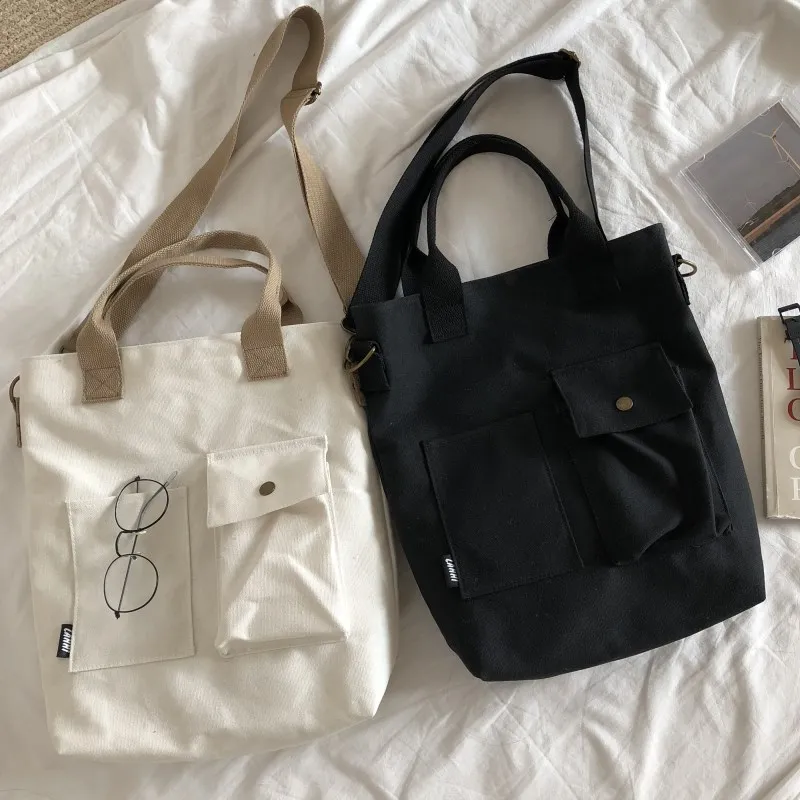 

Wind is new leisure joker single shoulder bag large capacity to restore ancient ways his canvas bag of male and female students