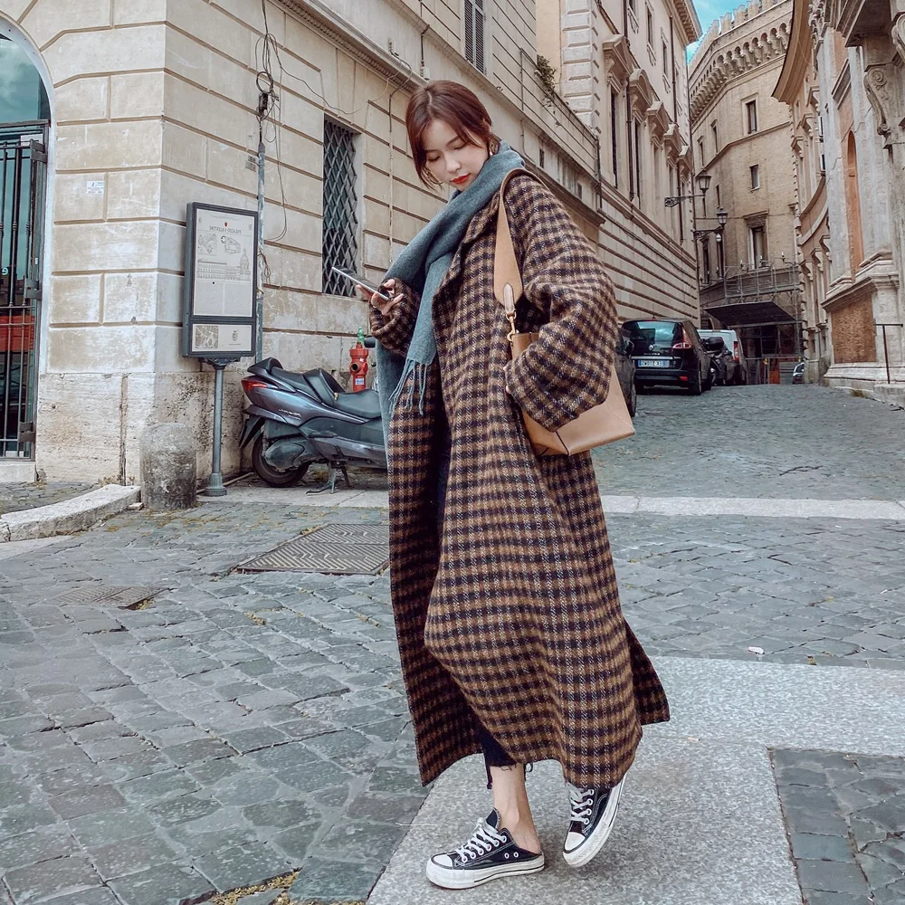 

Photo Shoot Large Lapel Long Waist Hugging Woolen Jacket 2019 Winter New Style Retro British Style Pattern Duffle Coat Women's