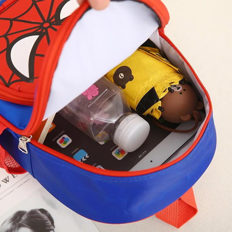 14 years old Kindergarten School Bags nylon Waterproof Schoolbag kids Spiderman Backpacks Student Backpacks 14 years old Kindergarten School Bags nylon Waterproof Schoolbag kids Spiderman Backpacks Student Backpacks