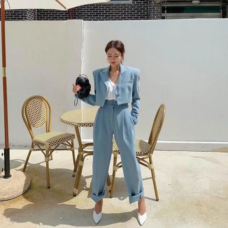 Nieuwe Herfst Blauw Notched Blazer Set Office Dames Single-Breasted Twee Stuk Set Engeland Stijl Elegante Zakken Twee stuk Outfits Nieuwe Herfst Blauw Notched Blazer Set Office Dames Single-Breasted Twee Stuk Set Engeland Stijl Elegante Zakken Twee stuk Outfits