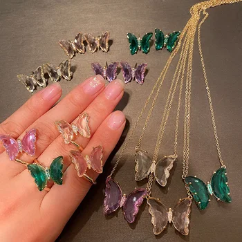 

Multi Color Transparent Glass Zircon Butterfly Earrings for Women Gold Color Alloy Colorful Butterflies Drop Earrings Jewelry