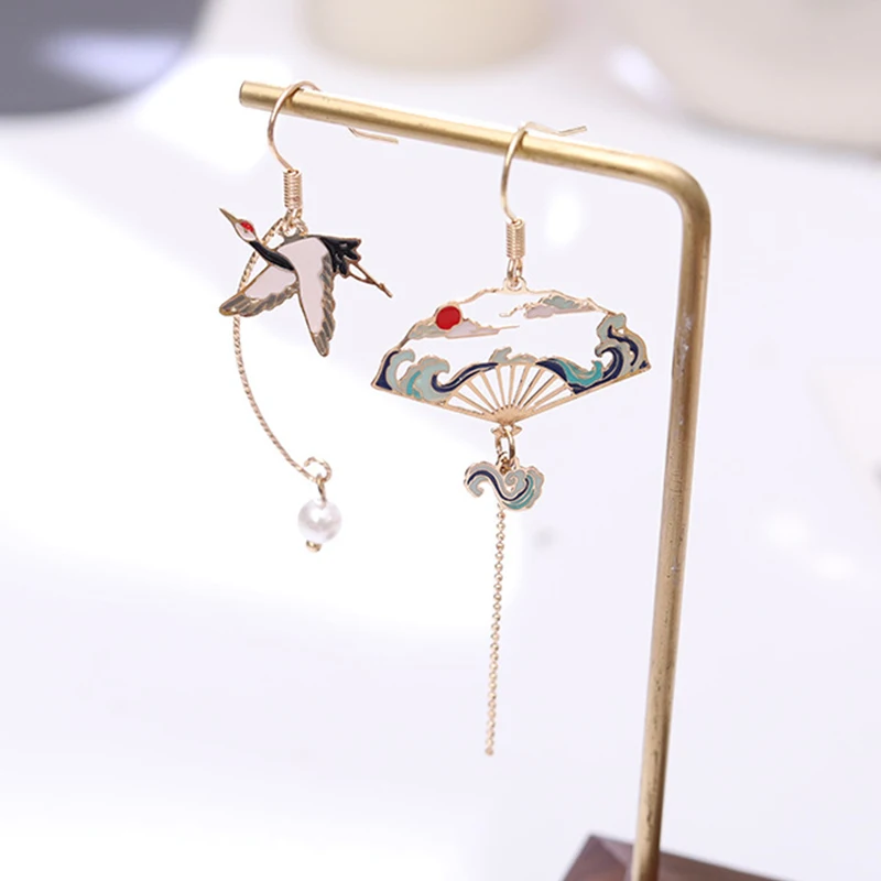 Chinese Style Folding Fan Modeling Crane Cloud Hanging Dangle Earrings for Women Hollow Asymmetric Drop Earring National Jewelry