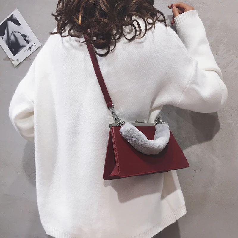 

Vintage Pu Clip Bag Women Plush Handle Handbags Fashion Solid Color Shoulder Bags Lady Messenger Bags Casual Clip Crossbody Bag
