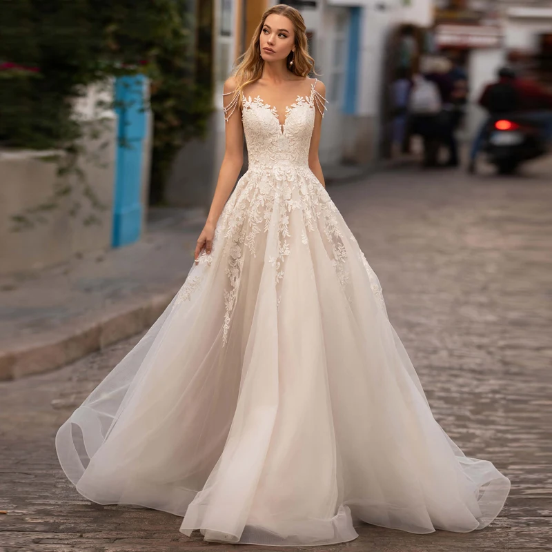 

Eightree Luxury Beading Tulle A-Line Wedding Dresses 2021 Gorgeous Lace Appliques Bride Dress Scoop Neck Backless Wedding Gown