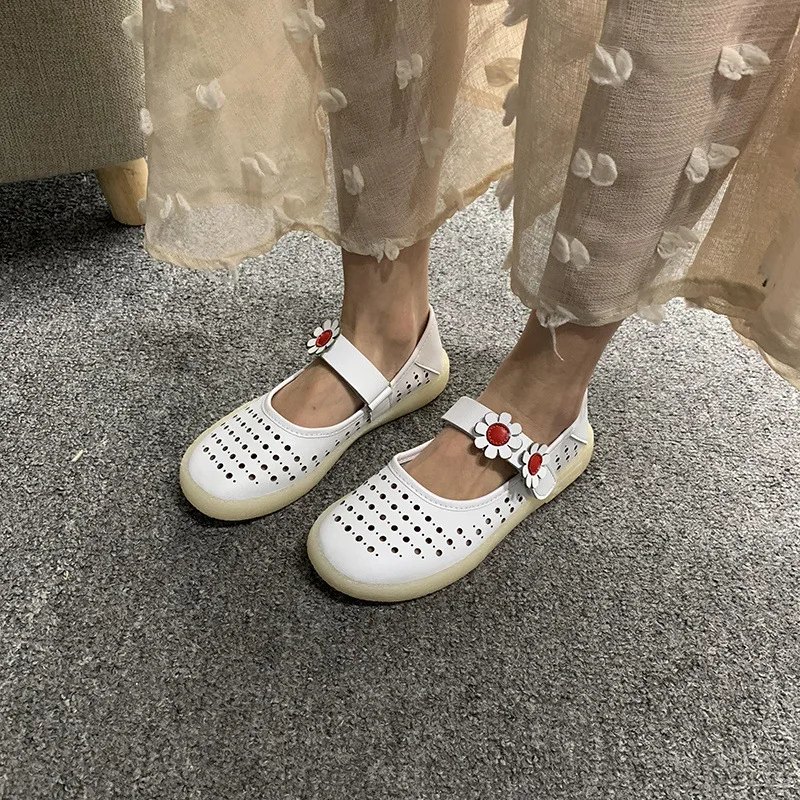 

Flat Nurse Shoes Waterproof Genuine Leather round-Toe Soft-Sole Hollow out Taiwan White Slanted Heel Women's New Style Rubber Sh