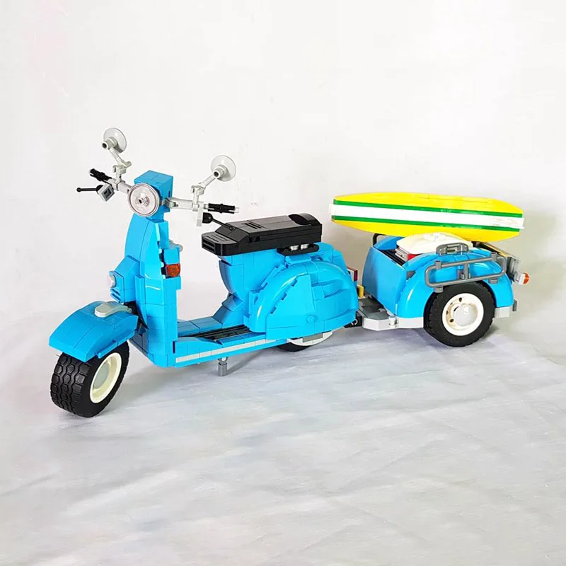 

1126Pcs MOC Techncial Scooter P200E with a Surf-Board Trailer Bricks Set 10252 Building Block Assemble Bricks Vehicle Model Toy