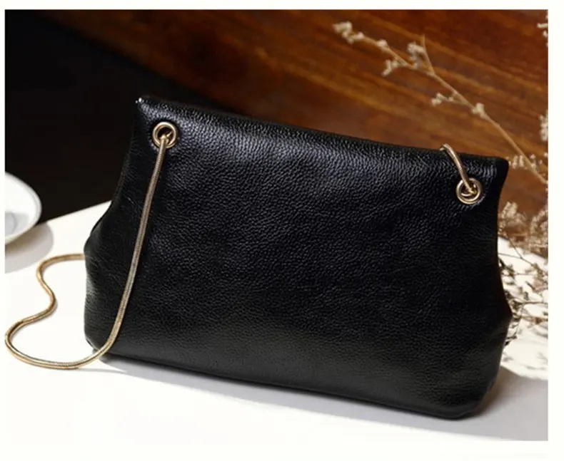 Модная женская сумка через плечо, маленькая цепочка, сумки через плечо для женщин, сумки на ремне, одноцветные кожаные сумки Хобо с замком, дамские свадебные клатчи розового цвета