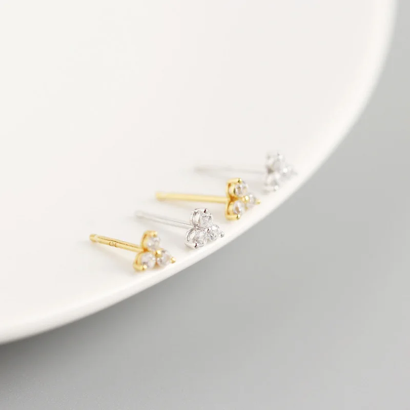 Silver Inlaid Crystal Geometric Clover Stud Earrings - Image 3