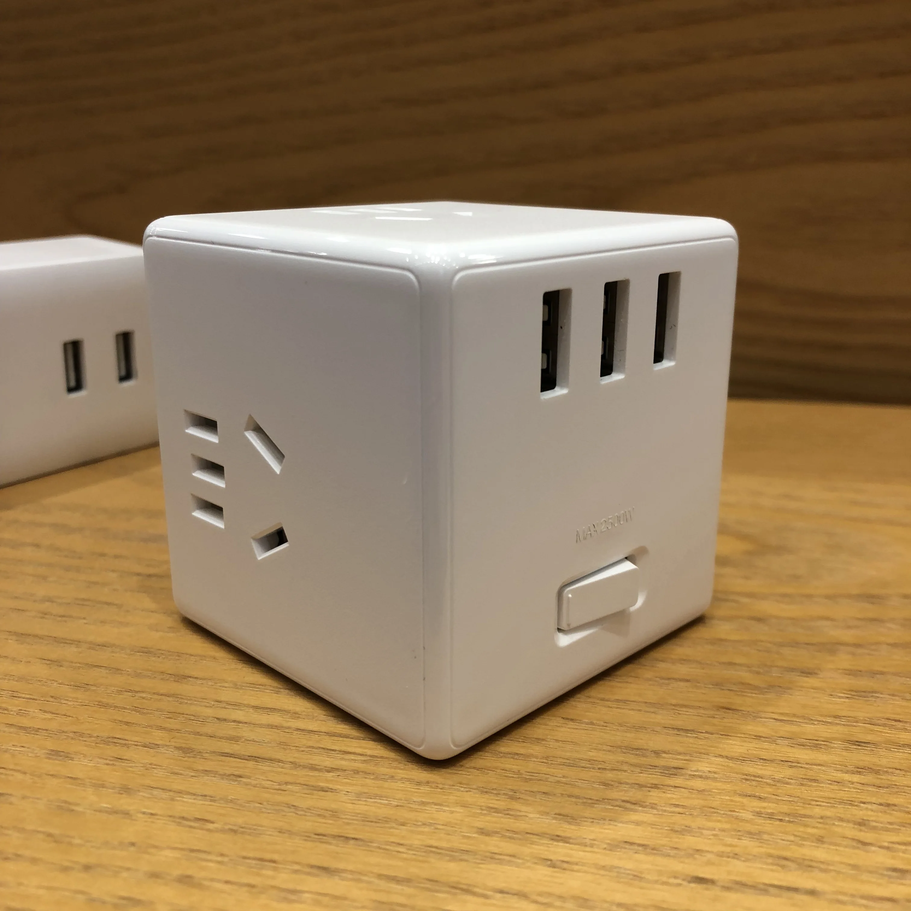 Xiaomi Mijia Cube конвертер USB зарядное устройство адаптер питания 2 в 1 волшебный куб 3USB разъем PD быстрое зарядное устройство портативная розетка