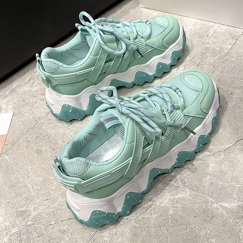 Кроссовки женские кожаные на толстой подошве белые розовые повседневные