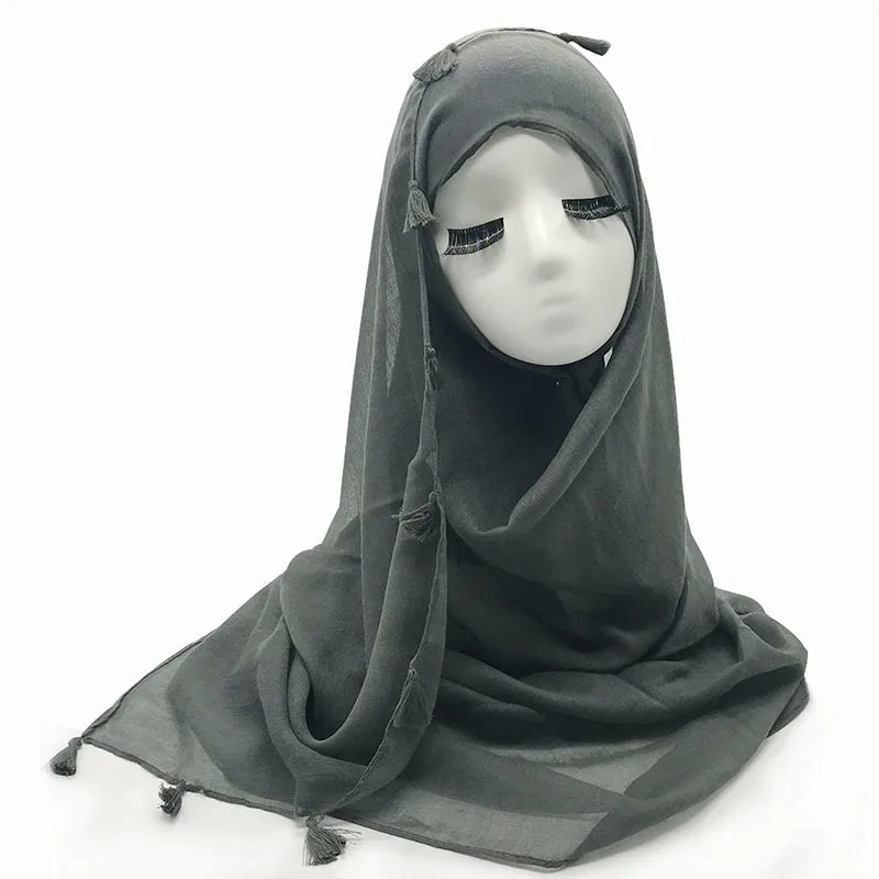 10687066405_1345457804