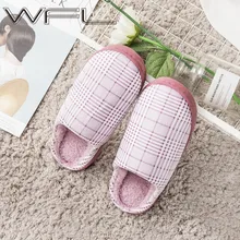 WFL/новые тапочки; женские домашние теплые зимние тапочки из хлопка с нескользящей мягкой подошвой; плюшевые мягкие мужские тапочки в клетку