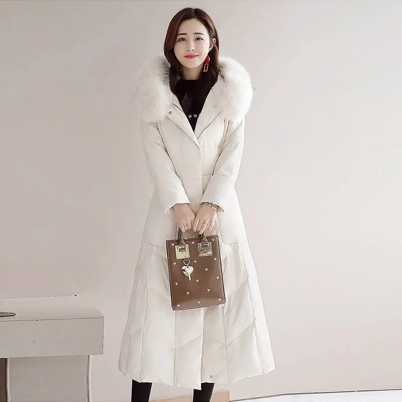 Бежевый Winter Women New Fashion Cotton Padded Coat Female Faux Fur Collar Slim X-Long Wadded Jacket Cotton Puffer Long Parkas Z19 - Цвет: Бежевый