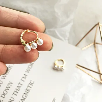 

Fashion Pearl Small Stud Earrings Golden Sweet Jewelry Delicate Earrings For Girls Women Fashion Accessories Jewelry Gifts