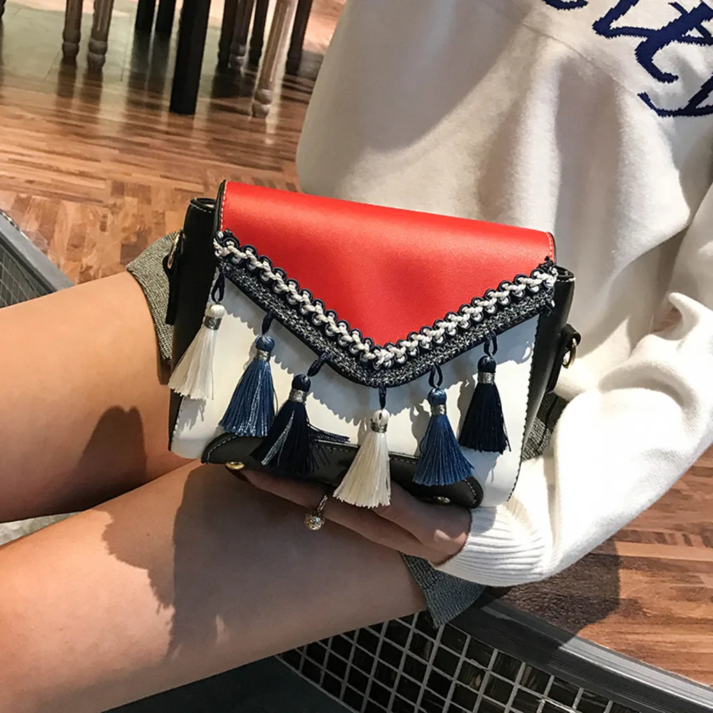 Vintage Women Weaving Tassel Shoulder Bag Messenger Bag Crossbody Bag Beach Bag Ethnic tassel shoulder Fashion messenger bag1104