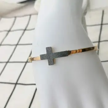 

Cross European and American classic brands luxury woman bangles steel