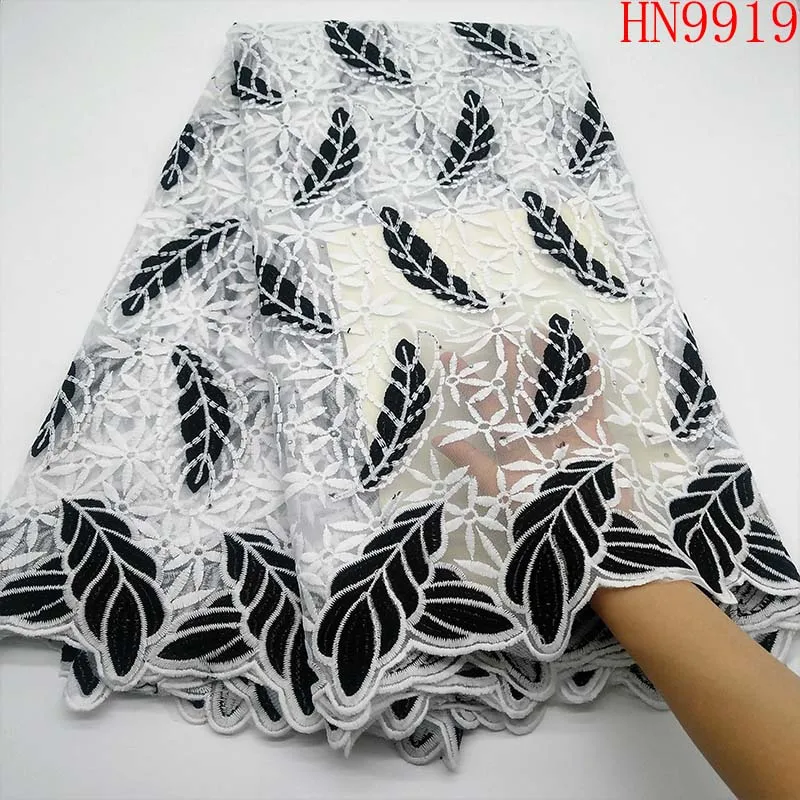 

Latest Design Black/White French Nigerian Lace Fabric High Quality Tulle African Lace Fabric Wedding African French Tulle Lace