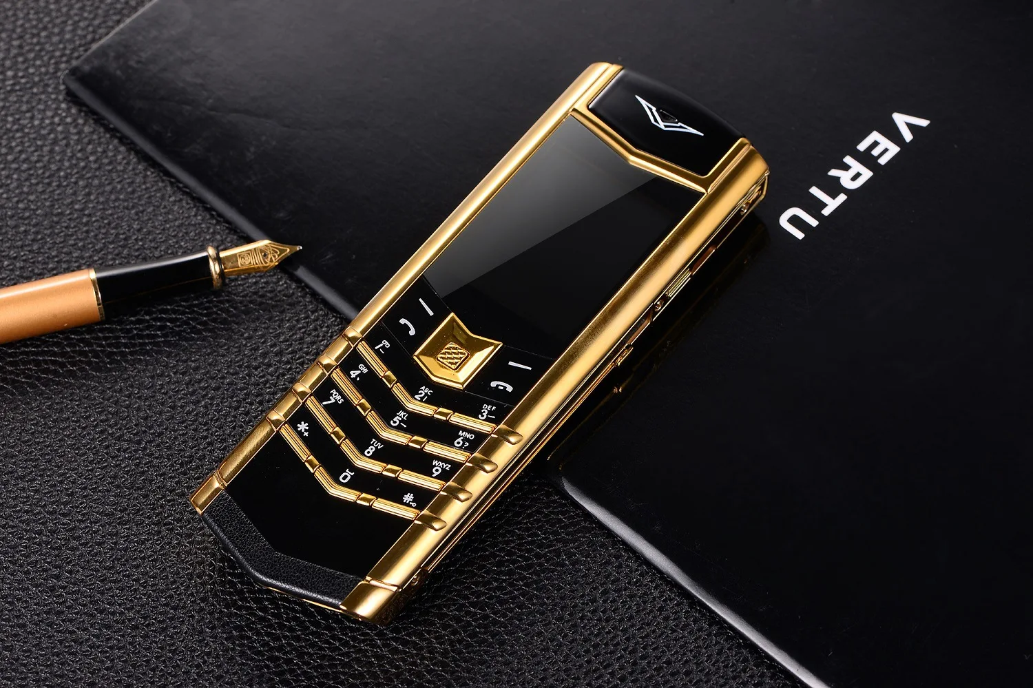 Refurbished original 1:1 VERTU V10 mobile phone exquisite appearance high-end luxury iphone 7 refurbished