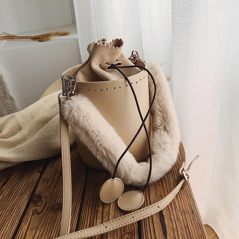 

Elegant Female Plush Tote Bucket Bag 2019 Fashion New Quality PU Leather Women's Designer Handbag Travel Shoulder Messenger Bag