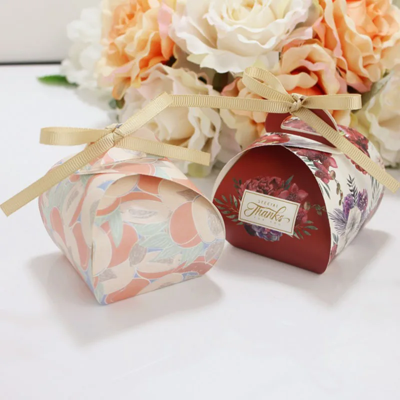 

Different designs Cake Boxes Small Colorful Cookie Box with ribbon Wedding Birthday Party Event Supplies