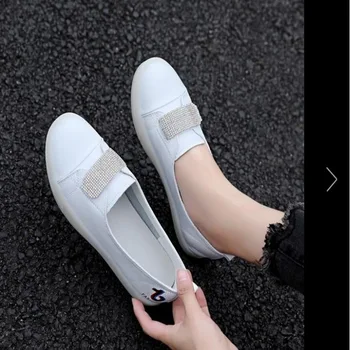 

2019 Autumn Fashion Women Loafers Flats Woman Lady female Slip On White Genuine Leather board shoes Casual Shoes Sneakers