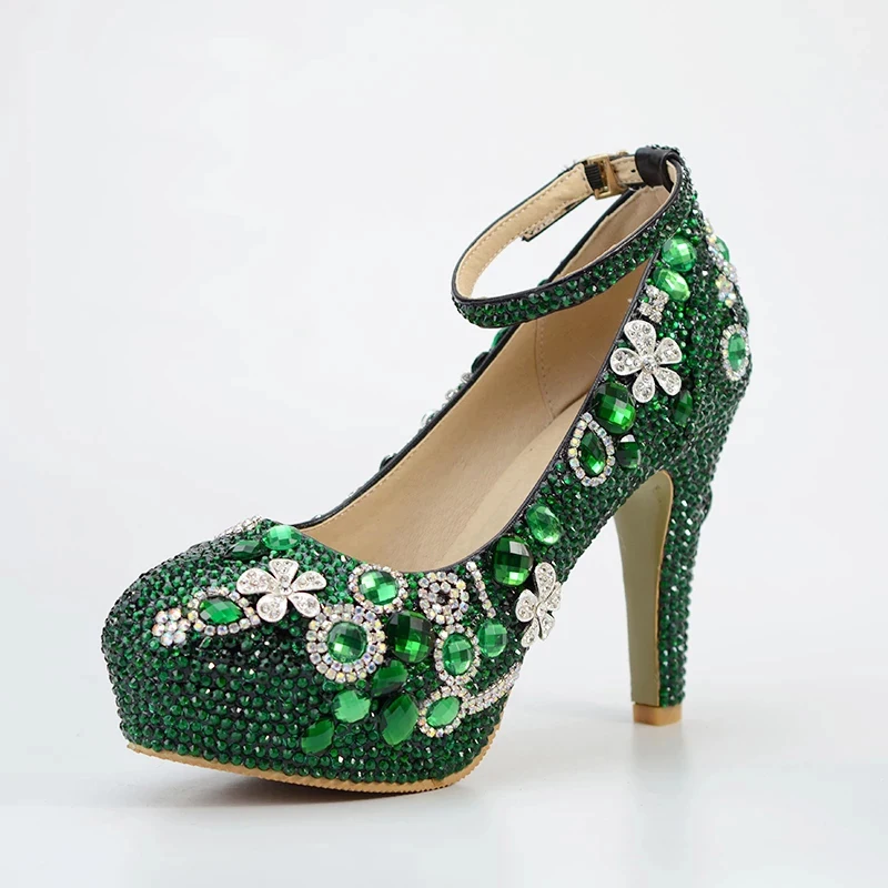 Sapatos de festa com correspondência sacos de