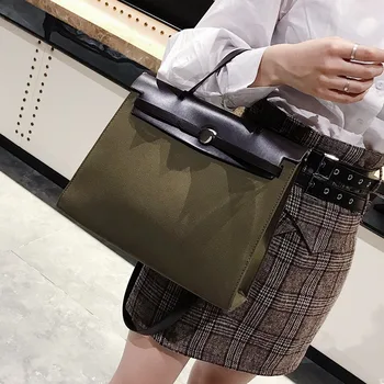 

2020 New Women's Retro Briefcase Handbag Shoulder Messenger Bag European and American Fashion