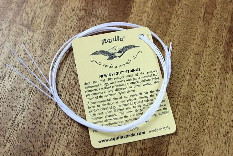 ukulele strings (4)