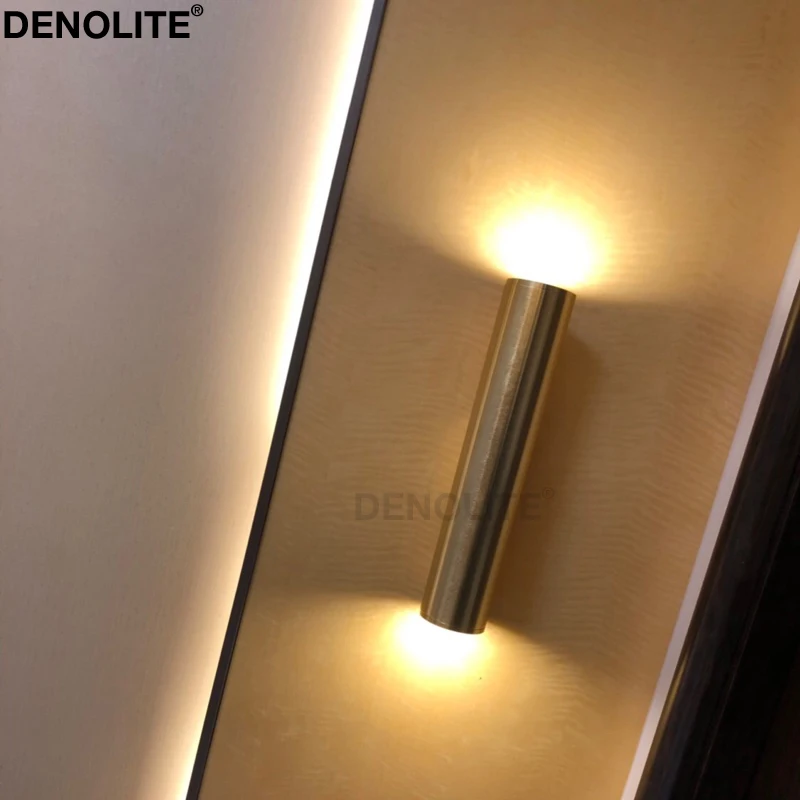 Customized Simple Modern Wall Sconce Lamp Creative Personality Bedroom Bedside Round Aluminum Luxury Champagne Gold Wall Light