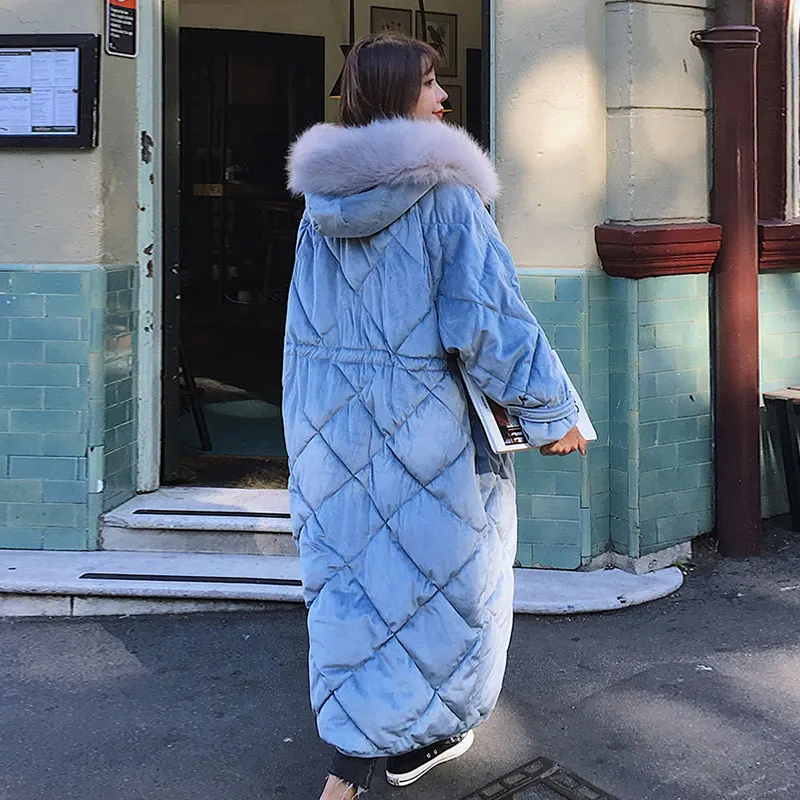Женское пальто с капюшоном, большой меховой воротник, теплое, плюс размер, длинная парка, женский зимний пуховик, золотой бархат, с хлопковой подкладкой, топ YL443
