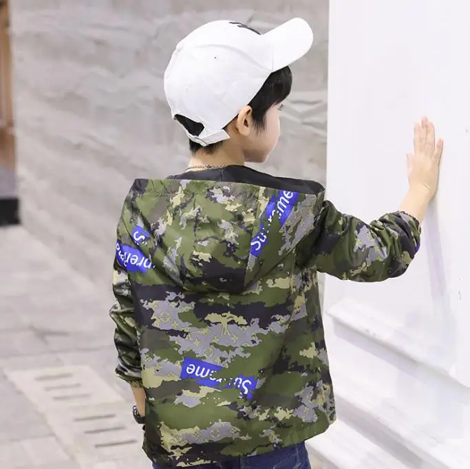 Осеннее новое пальто Boys'Hat Корейская брендовая одежда с длинными рукавами для мальчиков маленькие ветрозащитные рубашки с обеих сторон