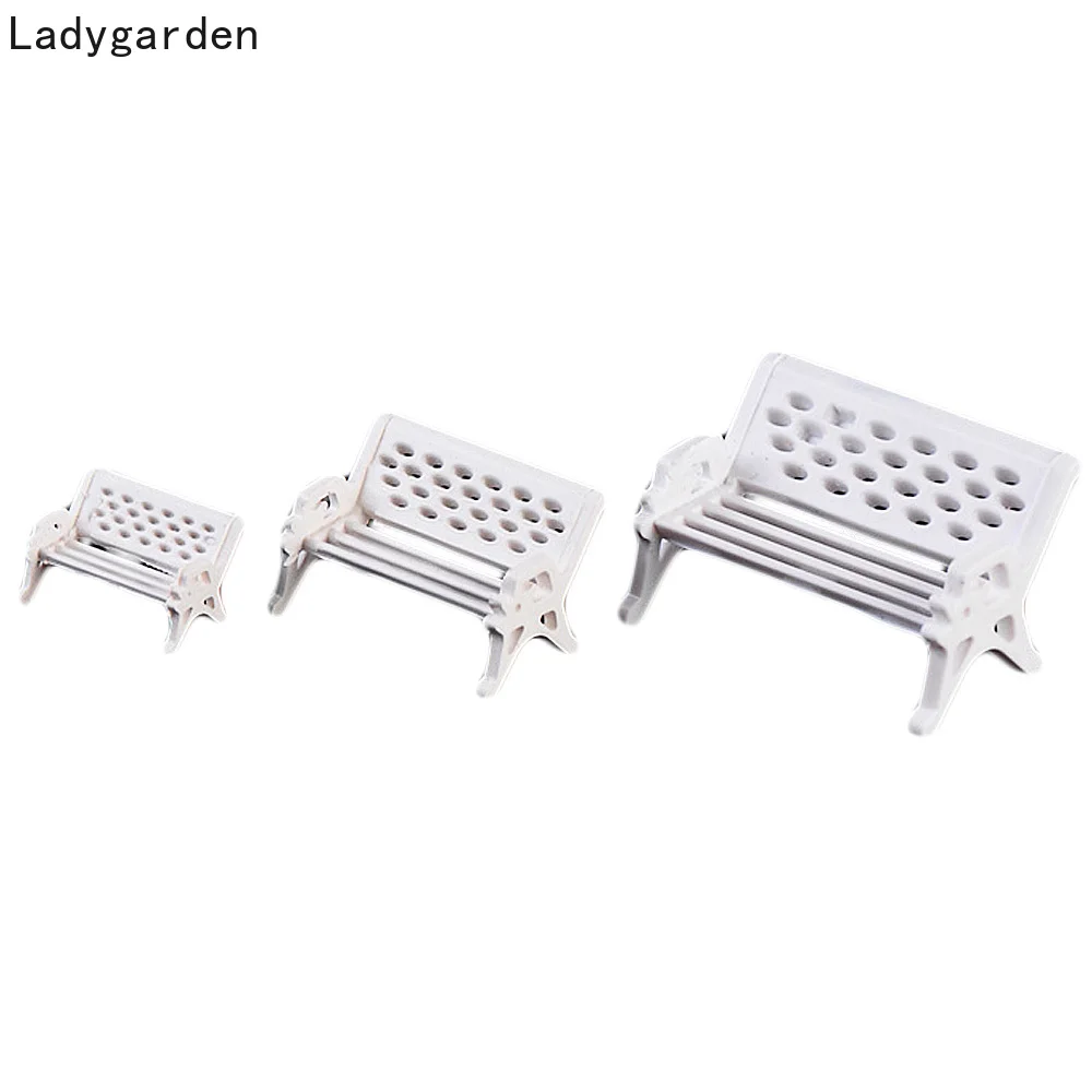 

100PCS Mini Garden Decoration Chairs Fairy Garden Miniatures Terrarium Chair Craft Decoration Terrarium Figurines 1.5/2.5/3CM