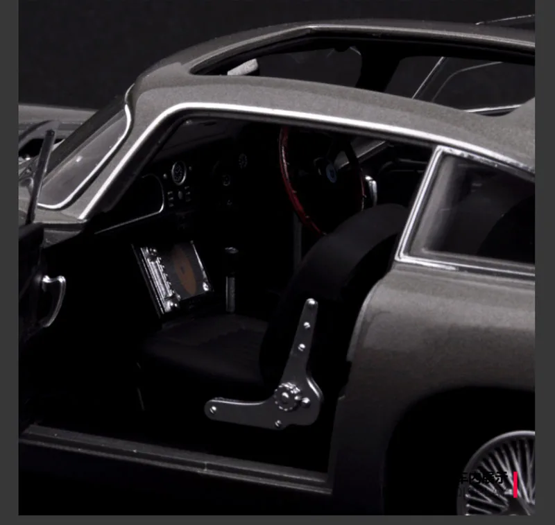 1:18 масштабная модель полученная литьем под давлением сплав Aston Martin DB5 моделирование модель машины коллекция металлических инструментов автомобиля 007 вентиляторы игрушки подарки