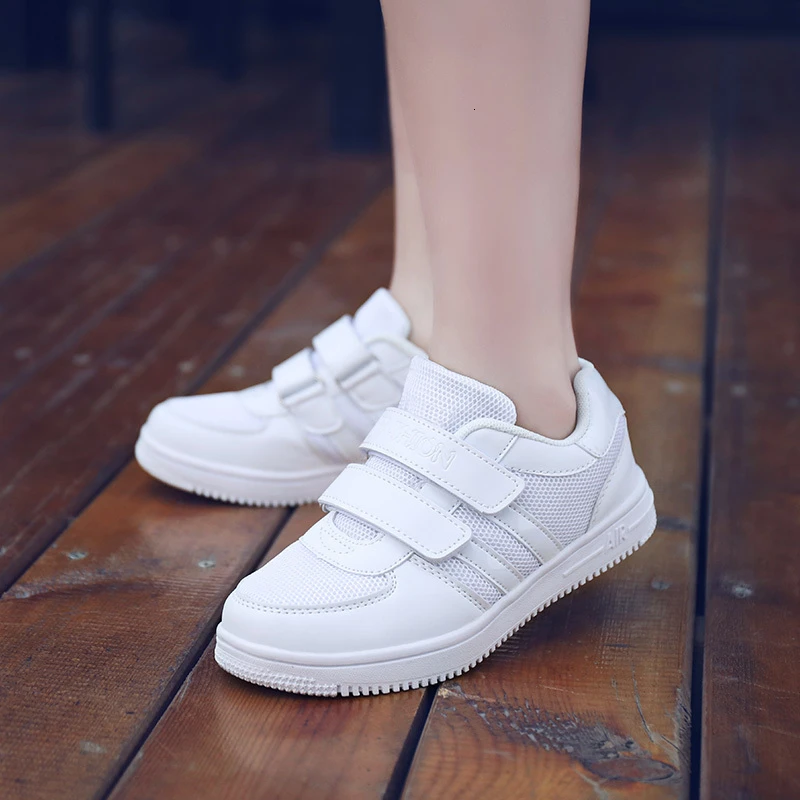 New summer breathable child sneakers Mesh non-slip campus sport casual shoe for girl Outdoor leisure trainers Kids Running Shoes
