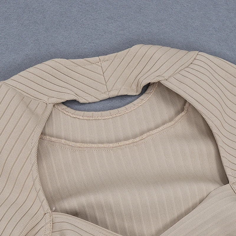 Hd031a19e1dc04e0581297373c42ad1dfF