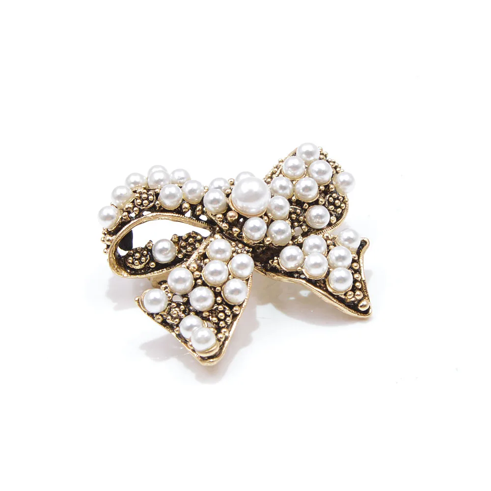 CINDY-XIANG-Vintage-Pearl-Bow-Brooches-for-Women-Fashion-Baroque-Style-Pins-Wedding-Corsage-Party-Accessories (4)