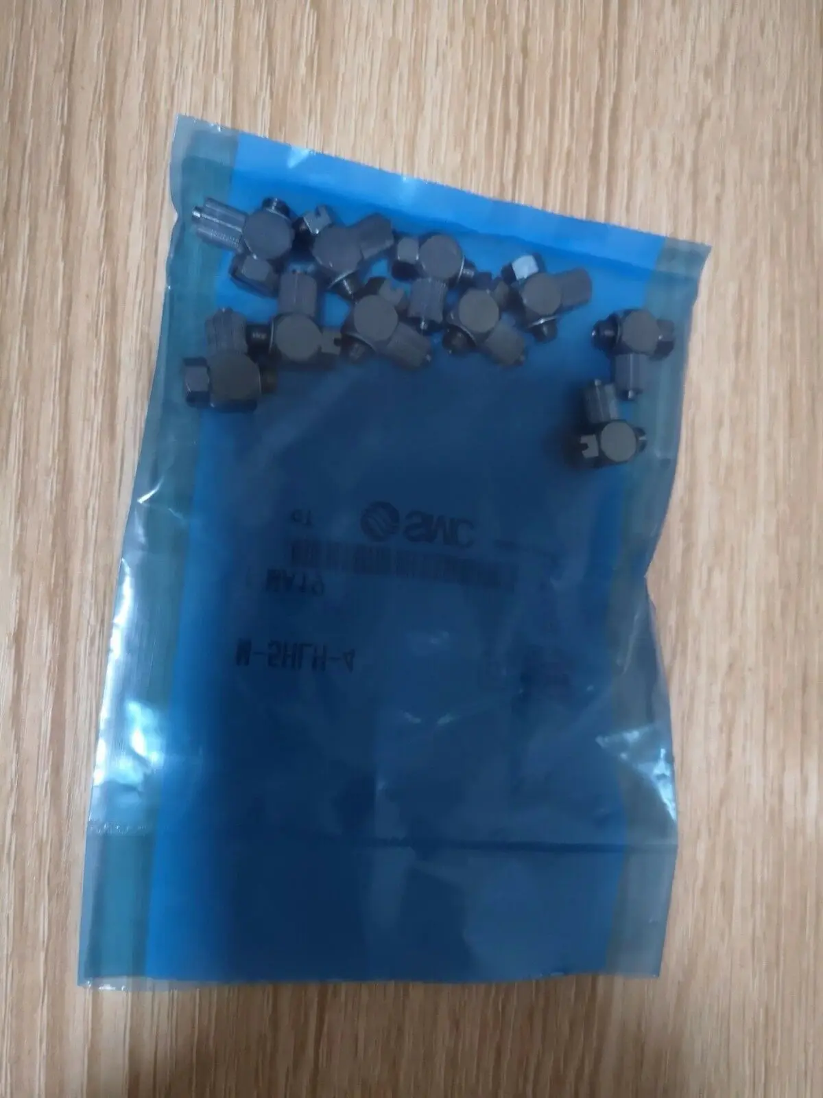 

1Bag/10PCS New SMC M-5HLH-4 M5HLH4 Fittings