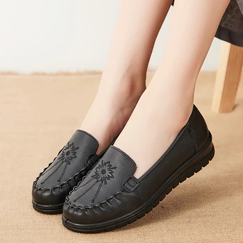 

Autumn Spring Old Women's Ladies Mother Loafers Lace-Up Leisure Slope Heel Round Toe Genuine leather Light Breathable Shoes