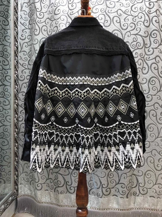 Ранняя осень года, Новая женская джинсовая короткая куртка с отворотом и вышивкой сзади, с длинными рукавами 914