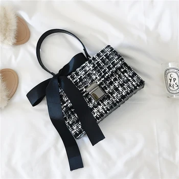 

Elegant Bownot Handbags Women Crossbody Bags Woolen Women Shoulder Bags Female Top-handle Handbag Ladies Hand Bag Small Flap Bag