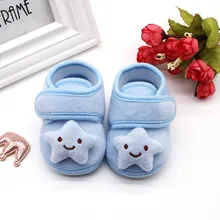 Зимние плюшевые ботинки со звездами и облаками для новорожденных девочек Теплая обувь на мягкой подошве Нескользящие Детские тапочки с рисунком