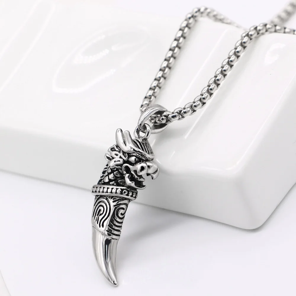 Retro 925 Sterling Silver Male Pendant Necklaces Punk Fashion Brave Men Wolf Tooth Spike Pendant Necklace for Men