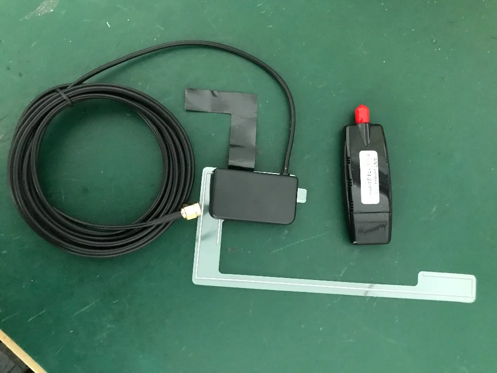 Автомобильный монитор DAB+ BOX подходит только для нашего магазина автомобиля DVD плееров, который поддерживает DAB
