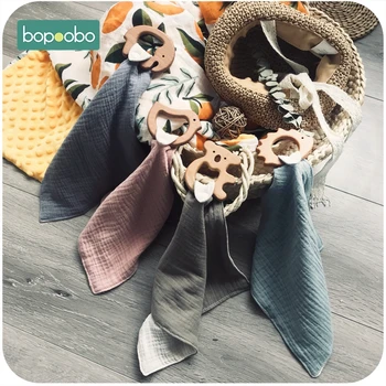 

Bopoobo Baby Nursing Accessories Custom Gender Neutral Clip Olive Oil Wooden Cotton Saliva Towel 5pcs Food Grade Wooden Teether