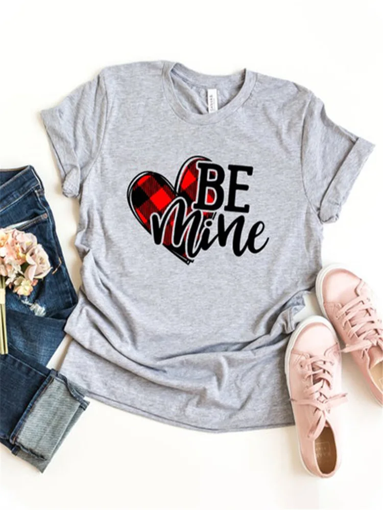 

Be Mine T Shirt Aesthetic Valentine Tshirt Women Graphic Tees Women Valentine's Day 2020 Gothic White Top O-Neck Letter