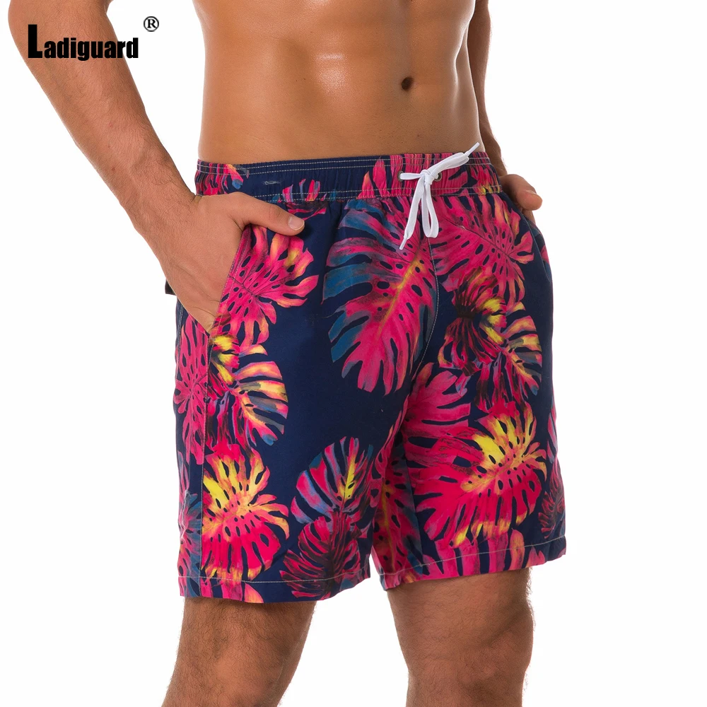 Ladiguard Plus size Men Leisure Flamingo Print Shorts 2022 Summer New Sexy Drawstring Shorts Male Casual Pocket Beach Half Pants casual shorts for women