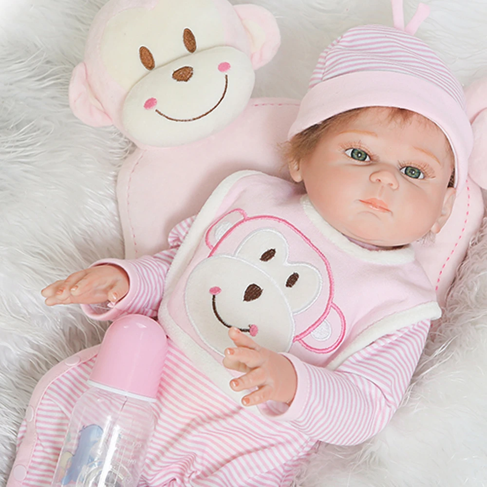 bebe reborn lifelike